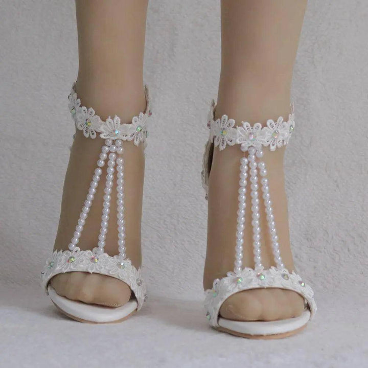 Lace clamp Embroidered Pearl Sandal - White - Mishastyle